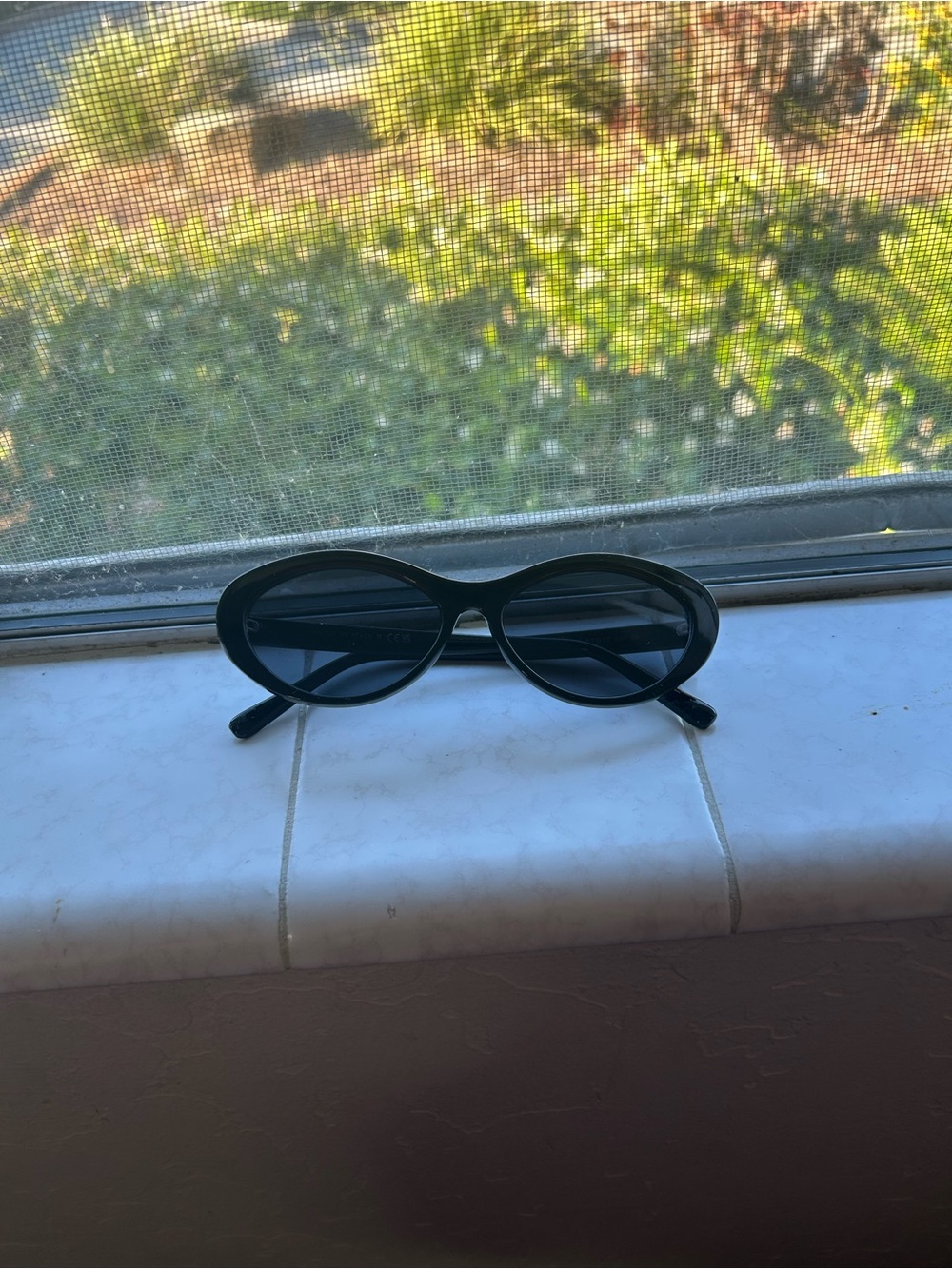 CHANEL Black Sunglasses with Yellow Trim — Men’s Designer Oval Shades - Picture 2 of 3